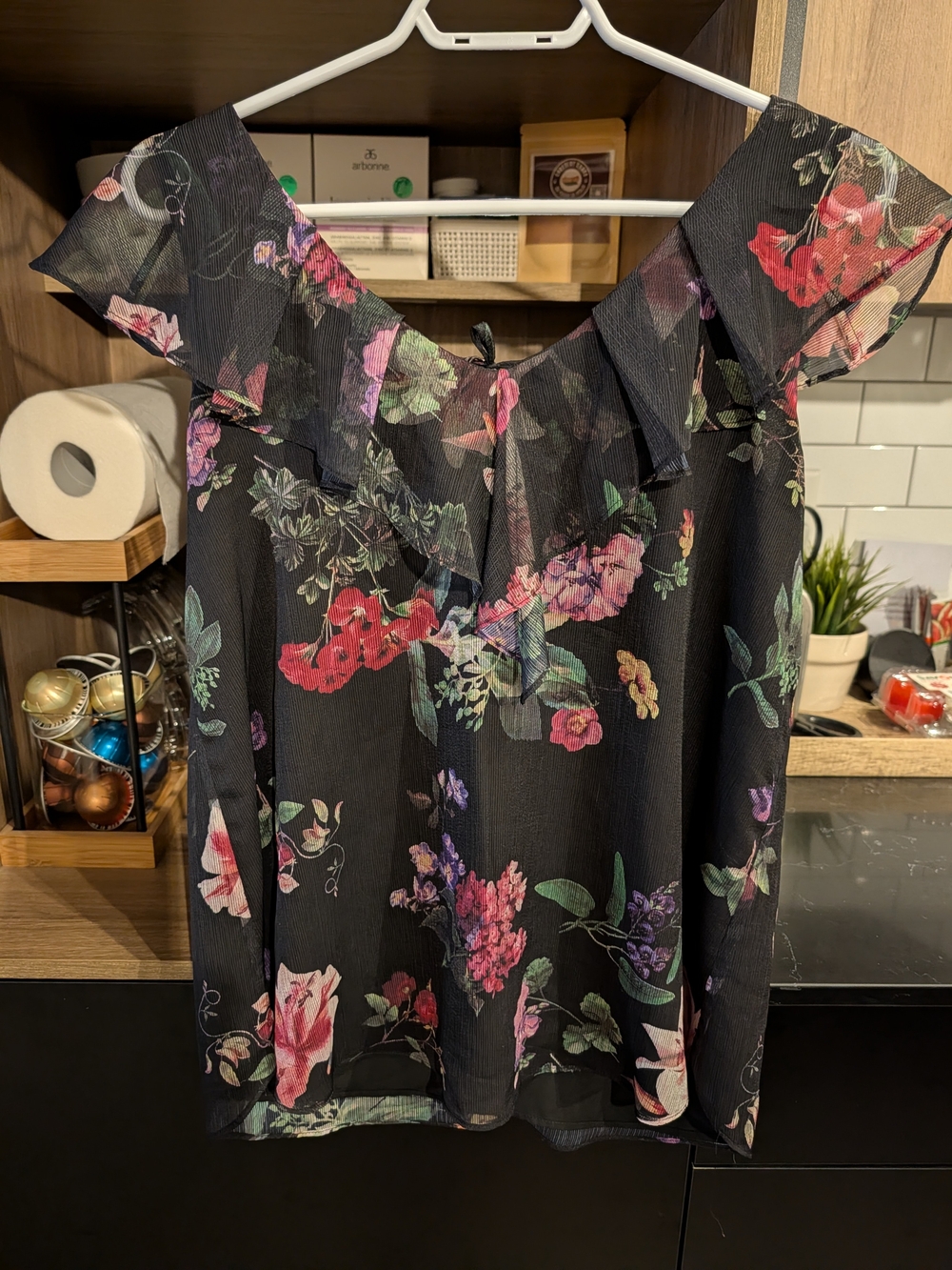 RW&CO. Black Floral Ruffle-Neck Camisole